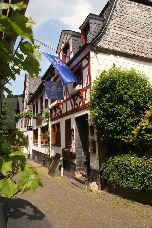 Kuehn'S Gaestehaus Pünderich Eksteriør bilde